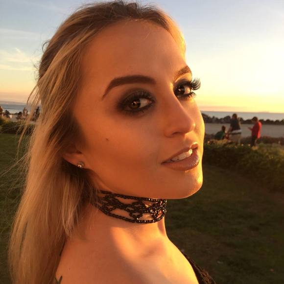 hayliewollitz